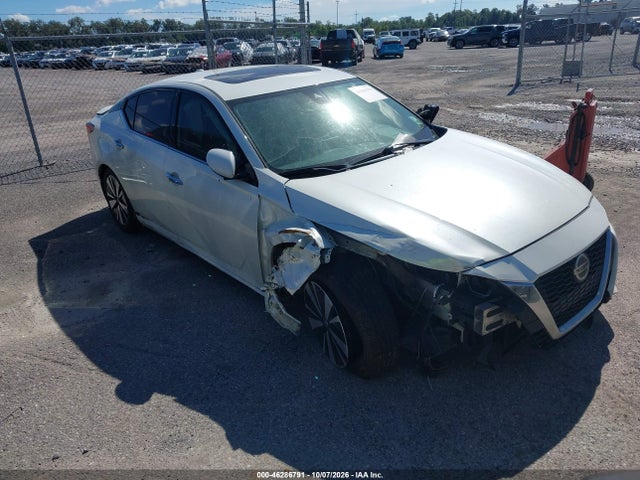 46286791 :رقم المزاد ، 1N4BL4EV0MN380662 vin ، 2021 Nissan Altima Sl Fwd مزاد بيع