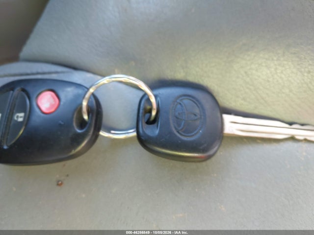 46286849 :رقم المزاد ، 3TMLU4EN5BM075645 vin ، 2011 Toyota Tacoma Base V6 مزاد بيع