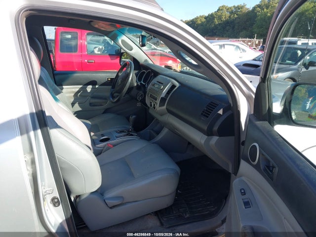 46286849 :رقم المزاد ، 3TMLU4EN5BM075645 vin ، 2011 Toyota Tacoma Base V6 مزاد بيع