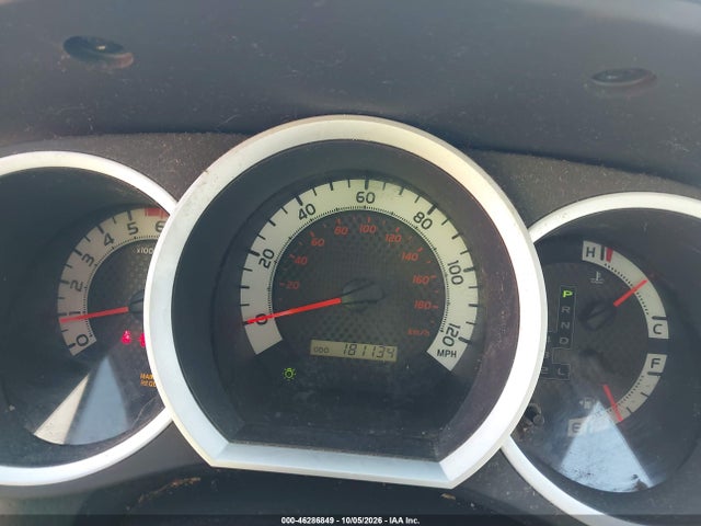 46286849 :رقم المزاد ، 3TMLU4EN5BM075645 vin ، 2011 Toyota Tacoma Base V6 مزاد بيع