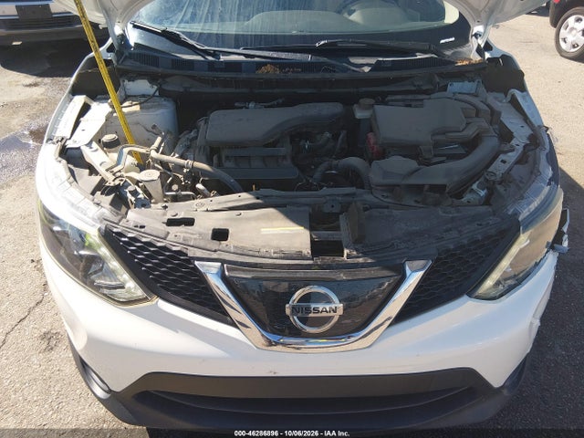 46286896 :رقم المزاد ، JN1BJ1CP8JW193889 vin ، 2018 Nissan Rogue Sport Sv مزاد بيع