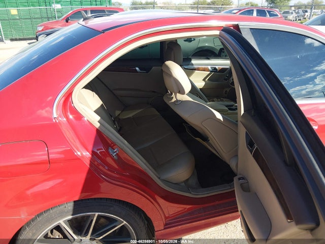 WDDGF8AB8EG245418 Mercedes-Benz C 300 Sport 4matic