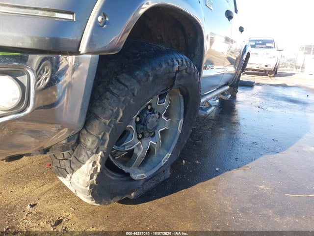Aukcja sprzedaży 2017 Toyota Tundra Sr5 5.7l V8, vin: 5TFDW5F17HX650542, numer aukcji: 46287083