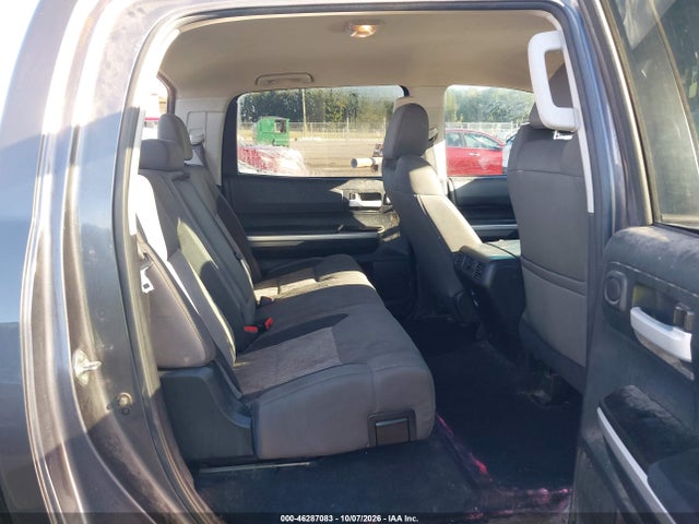 Aukcja sprzedaży 2017 Toyota Tundra Sr5 5.7l V8, vin: 5TFDW5F17HX650542, numer aukcji: 46287083