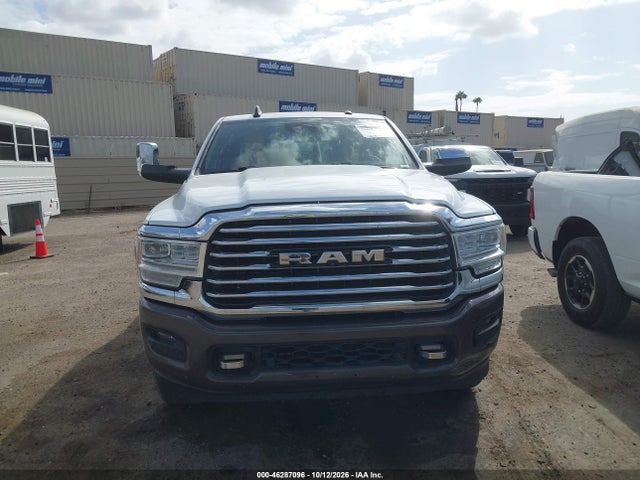 3C6UR5GL2LG212684 RAM 2500 Laramie Longhorn 4x4 6&#039;4 Box