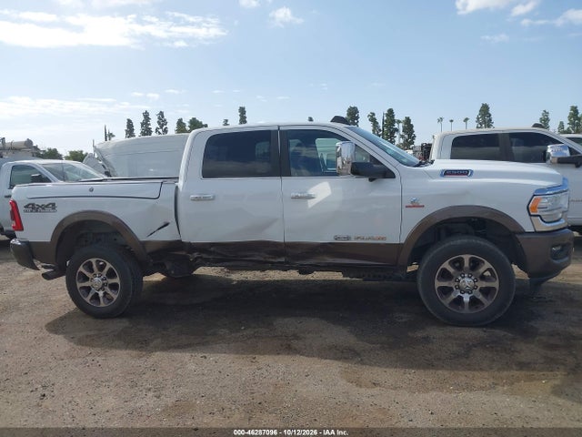 3C6UR5GL2LG212684 RAM 2500 Laramie Longhorn 4x4 6&#039;4 Box