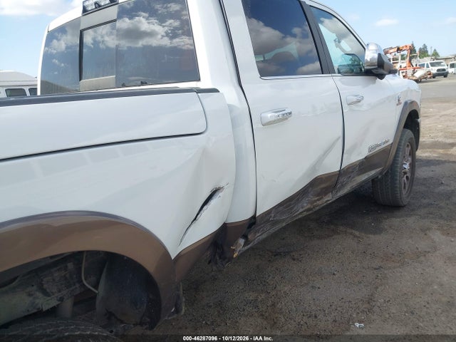 3C6UR5GL2LG212684 RAM 2500 Laramie Longhorn 4x4 6&#039;4 Box