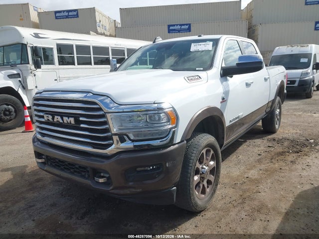3C6UR5GL2LG212684 RAM 2500 Laramie Longhorn 4x4 6&#039;4 Box