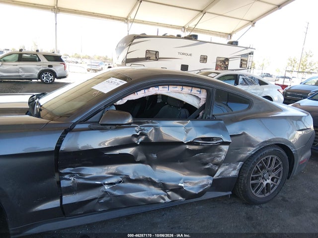 Продаж на аукціоні авто 2017 Ford Mustang V6, vin: 1FA6P8AM0H5254186, номер лоту: 46287170
