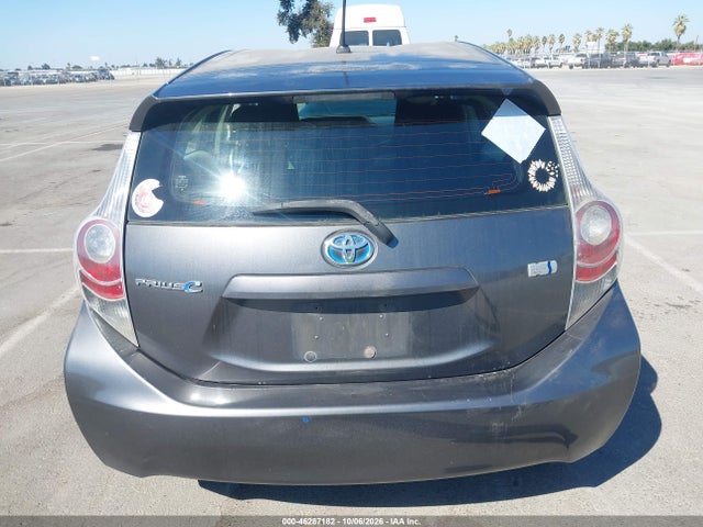 Продажа на аукционе авто 2014 Toyota Prius C One, vin: JTDKDTB37E1575168, номер лота: 46287182
