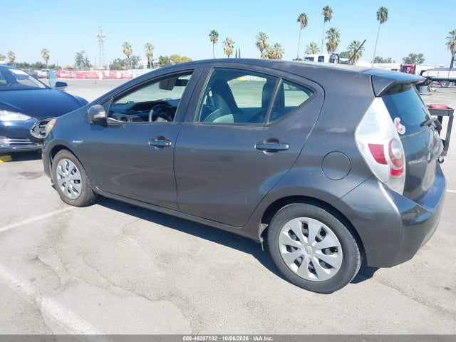 Продажа на аукционе авто 2014 Toyota Prius C One, vin: JTDKDTB37E1575168, номер лота: 46287182