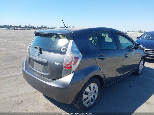 Продажа на аукционе авто 2014 Toyota Prius C One, vin: JTDKDTB37E1575168, номер лота: 46287182