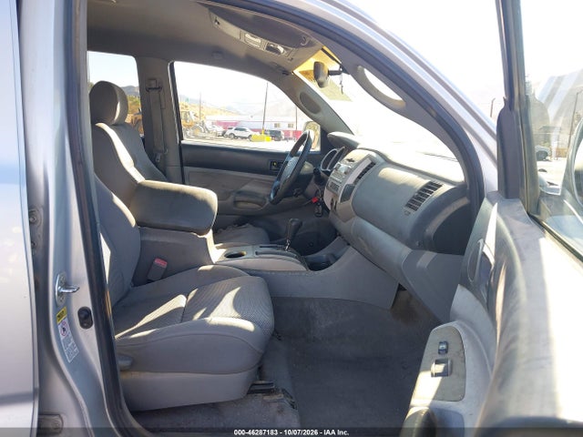 2006 Toyota Tacoma Prerunner V6 მანქანა იყიდება აუქციონზე, vin: 5TEKU72N26Z171680, აუქციონის ნომერი: 46287183