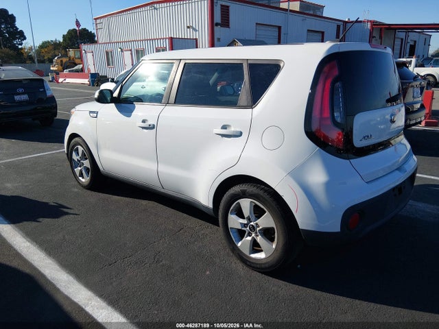 KIA Soul 2018 KNDJN2A29J7892047 Image 3