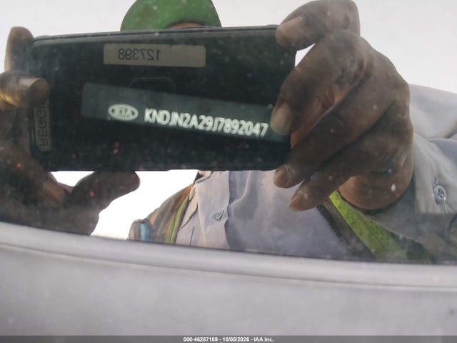 KIA Soul 2018 KNDJN2A29J7892047 Image 9
