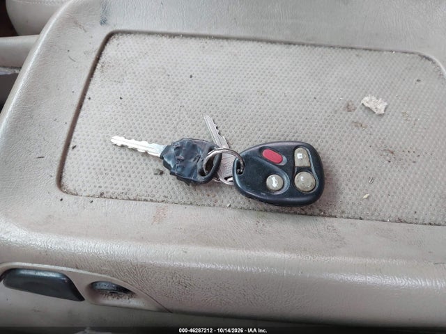 46287212 :رقم المزاد ، 2GCEK19T711344367 vin ، 2001 Chevrolet Silverado 1500 Lt مزاد بيع