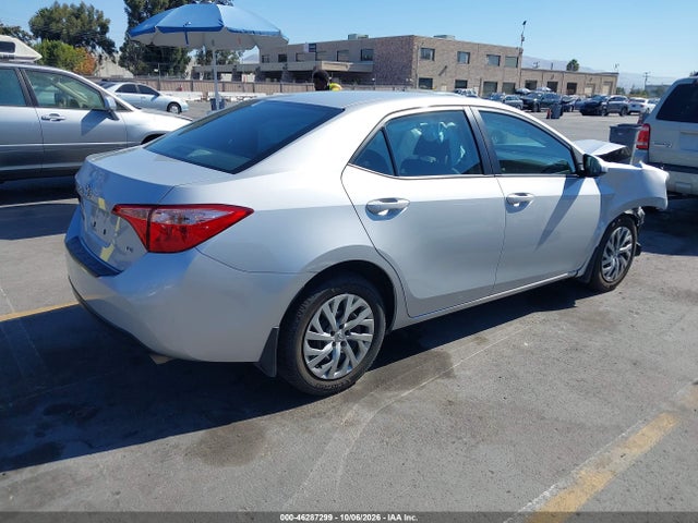 2T1BURHE8HC808213 Toyota COROLLA LE