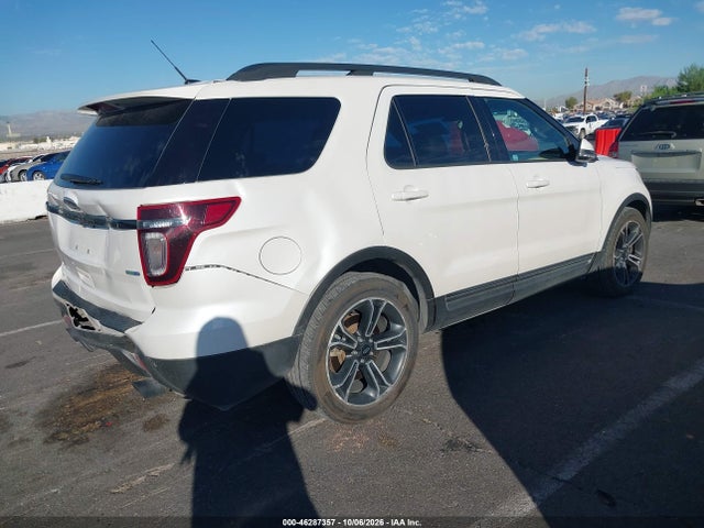 1FM5K8GT4FGA27261 Ford EXPLORER SPORT