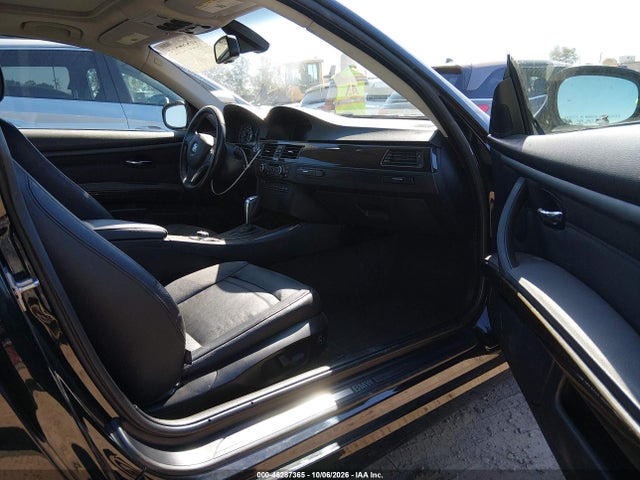 Продаж на аукціоні авто 2011 Bmw 328i, vin: WBAKE5C53BE755418, номер лоту: 46287365