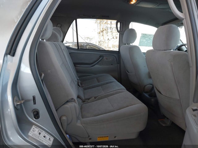 46287377 :رقم المزاد ، 5TDZT34A65S242377 vin ، 2005 Toyota Sequoia Sr5 V8 مزاد بيع