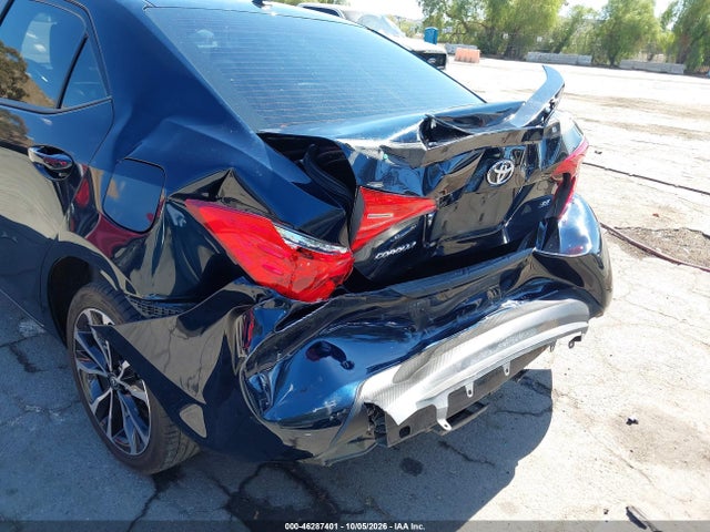 Toyota COROLLA SE 2018 5YFBURHE7JP792429 Image 17
