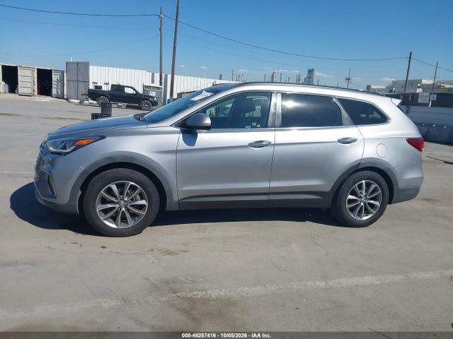 Auction sale of the 2017 Hyundai Santa Fe Se, vin: KM8SM4HF1HU190923, lot number: 46287416