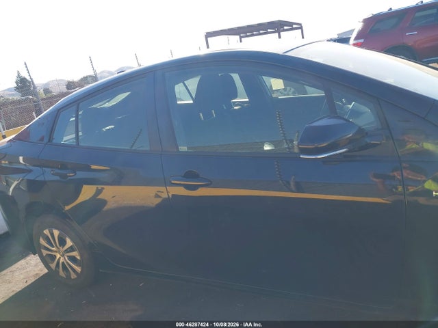 2019 Toyota Prius Le მანქანა იყიდება აუქციონზე, vin: JTDL9RFU3K3001176, აუქციონის ნომერი: 46287424