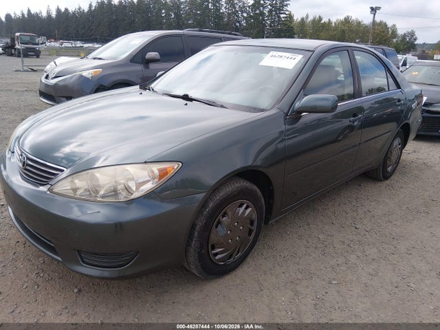 2005 Toyota Camry Le მანქანა იყიდება აუქციონზე, vin: JTDBE32KX50317026, აუქციონის ნომერი: 46287444