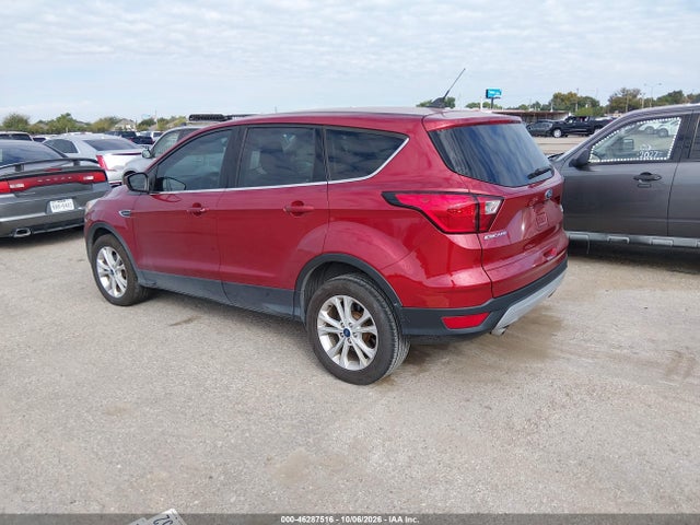2019 Ford Escape Se მანქანა იყიდება აუქციონზე, vin: 1FMCU0GD4KUA53558, აუქციონის ნომერი: 46287516
