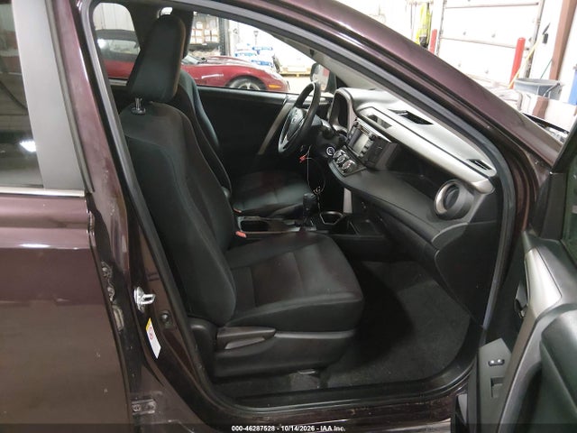 Продаж на аукціоні авто 2018 Toyota Rav4 Le, vin: 2T3BFREV2JW721322, номер лоту: 46287528