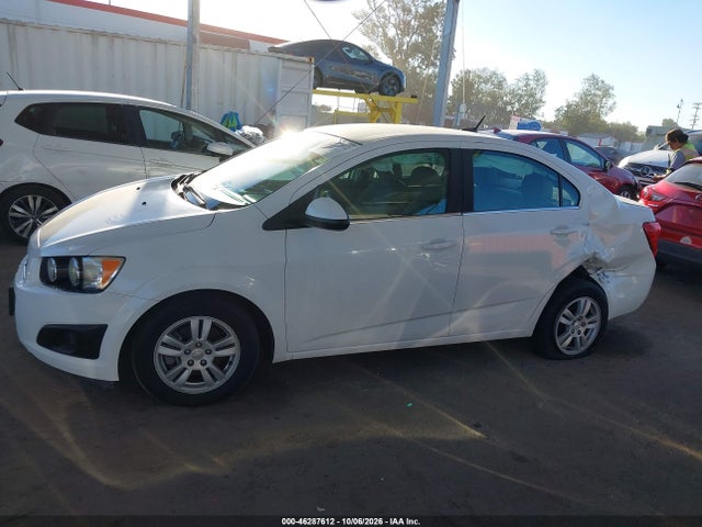 Chevrolet Sonic Lt Auto 2014 1G1JC5SH1E4106803 Image 14