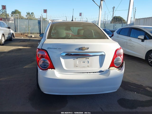Chevrolet Sonic Lt Auto 2014 1G1JC5SH1E4106803 Image 16