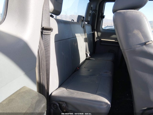 46287648 :رقم المزاد ، 1FD8X3BT4GED02732 vin ، 2016 Ford F-350 Xl مزاد بيع