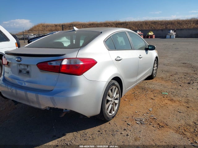 46287655 :رقم المزاد ، KNAFX4A66F5271315 vin ، 2015 Kia Forte Lx مزاد بيع