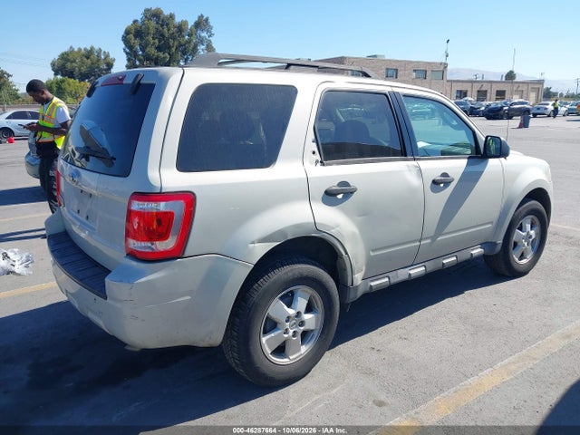 46287664 :رقم المزاد ، 1FMCU03G79KA45153 vin ، 2009 Ford Escape Xlt مزاد بيع