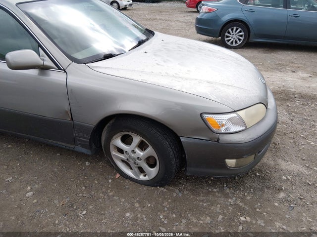 2001 Lexus Es 300 მანქანა იყიდება აუქციონზე, vin: JT8BF28G010329642, აუქციონის ნომერი: 46287781