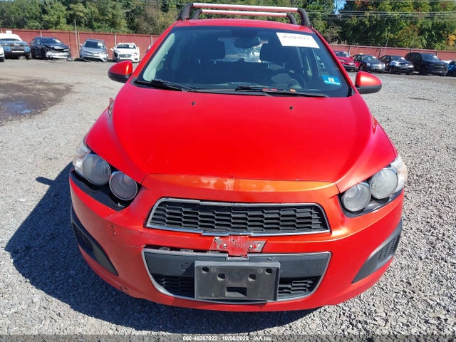 46287822 :رقم المزاد ، 1G1JD6SB6D4168503 vin ، 2013 Chevrolet Sonic Lt Manual مزاد بيع
