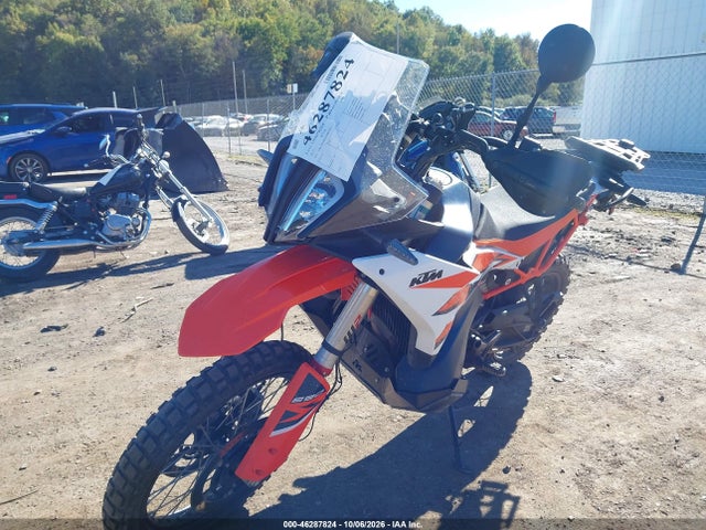 KTM 890 Adventure R 2023 VBKTR6405PM862051 Image 2