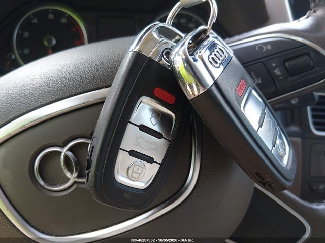 2015 Audi Q5 2.0t Premium მანქანა იყიდება აუქციონზე, vin: WA1LFAFPXFA011316, აუქციონის ნომერი: 46287832