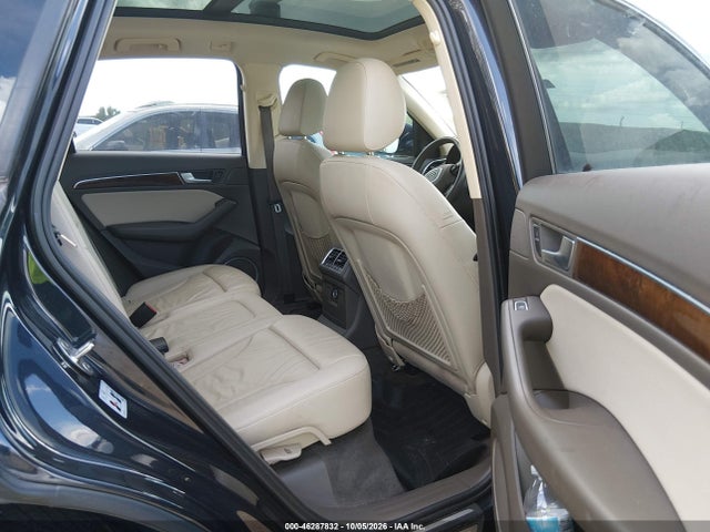 2015 Audi Q5 2.0t Premium მანქანა იყიდება აუქციონზე, vin: WA1LFAFPXFA011316, აუქციონის ნომერი: 46287832