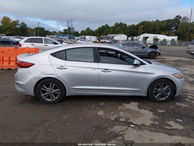 Продаж на аукціоні авто 2018 Hyundai Elantra Sel, vin: 5NPD84LF3JH247731, номер лоту: 46287910