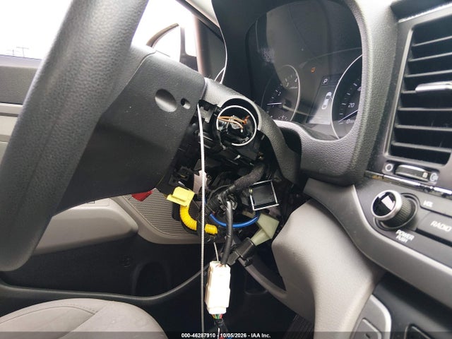Продаж на аукціоні авто 2018 Hyundai Elantra Sel, vin: 5NPD84LF3JH247731, номер лоту: 46287910