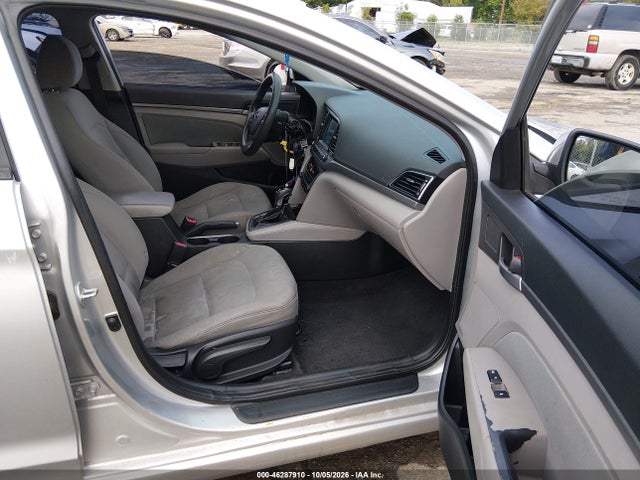 Продаж на аукціоні авто 2018 Hyundai Elantra Sel, vin: 5NPD84LF3JH247731, номер лоту: 46287910