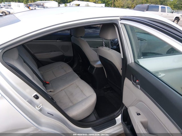 Продаж на аукціоні авто 2018 Hyundai Elantra Sel, vin: 5NPD84LF3JH247731, номер лоту: 46287910