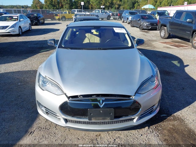 Auction sale of the 2013 Tesla Model S, vin: 5YJSA1DG4DFP03790, lot number: 46288033