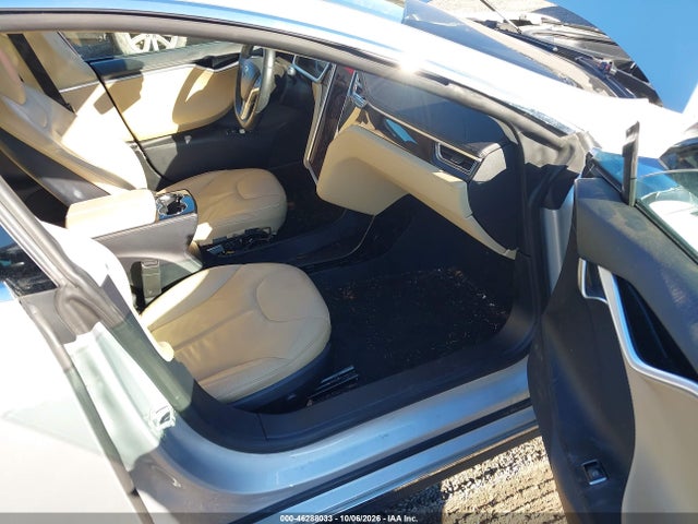 Auction sale of the 2013 Tesla Model S, vin: 5YJSA1DG4DFP03790, lot number: 46288033