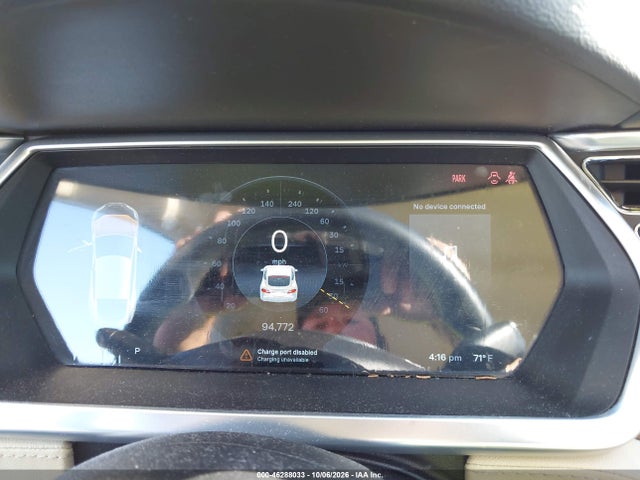 Auction sale of the 2013 Tesla Model S, vin: 5YJSA1DG4DFP03790, lot number: 46288033