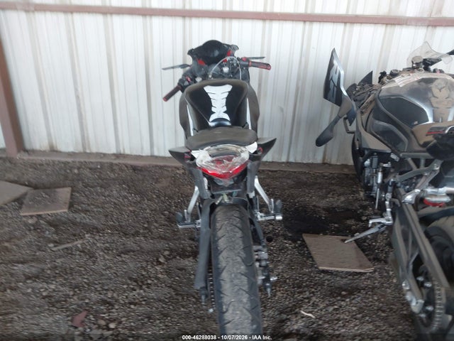 2015 Honda Cbr300 Ra მანქანა იყიდება აუქციონზე, vin: MLHNC5159F5100725, აუქციონის ნომერი: 46288038