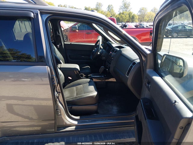 Продажа на аукционе авто 2011 Ford Escape Limited, vin: 1FMCU9E78BKB95800, номер лота: 46288054