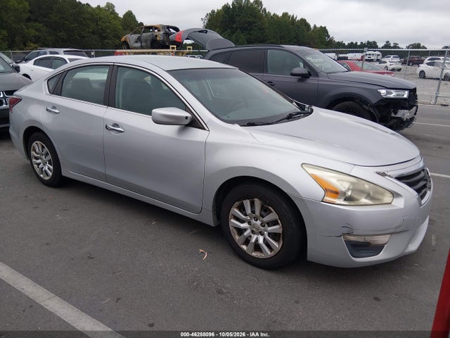 Продаж на аукціоні авто 2015 Nissan Altima 2.5 S, vin: 1N4AL3AP3FN372121, номер лоту: 46288096